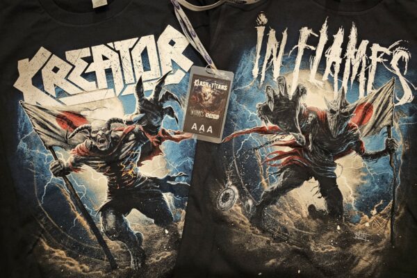 Tour shirts of Kreator and In Flames from their "Klash of the Titans" tour in Japan 2024 © Sonja Blaschke