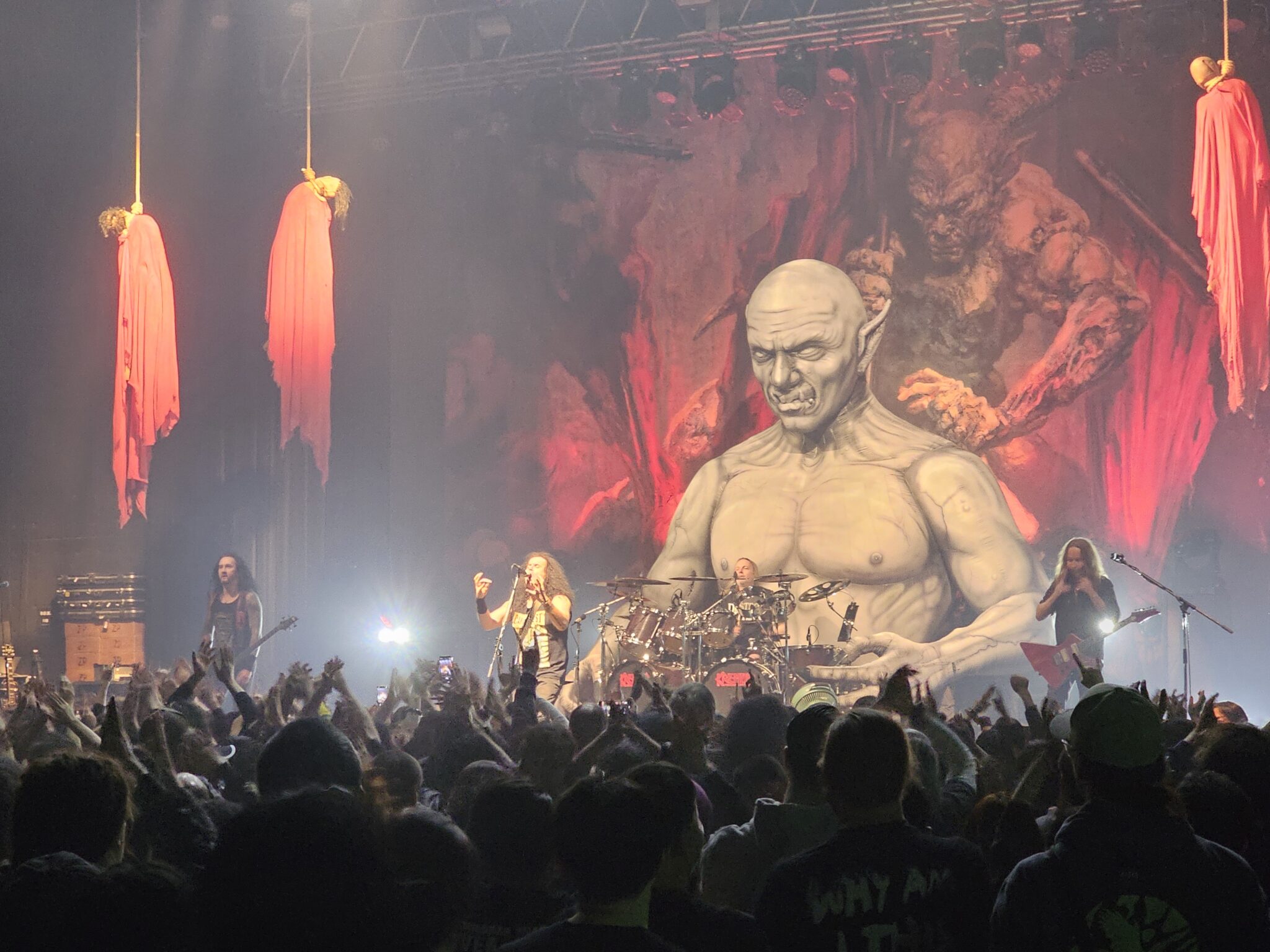 KREATOR – Hate & Hope“ | Portfolio | ソニア・ブラシュケ