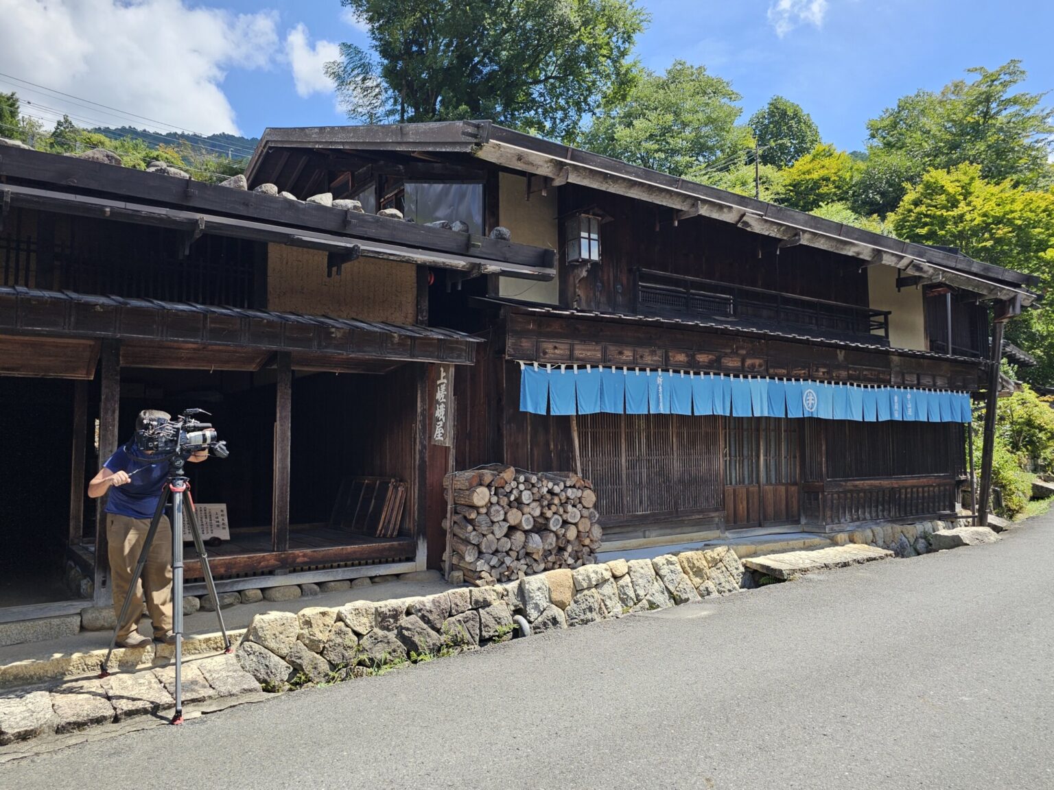 Illustrating Japan’s Edo period: on location in Tsumago-juku in the Kiso valley © Sonja Blaschke | Illustrating Japan's Edo period: on location in Tsumago-juku in the Kiso valley © Sonja Blaschke Illustrating Japan’s Edo period: on location in Tsumago-juku in the Kiso valley © Sonja Blaschke | Illustrating Japan's Edo period: on location in Tsumago-juku in the Kiso valley © Sonja Blaschke